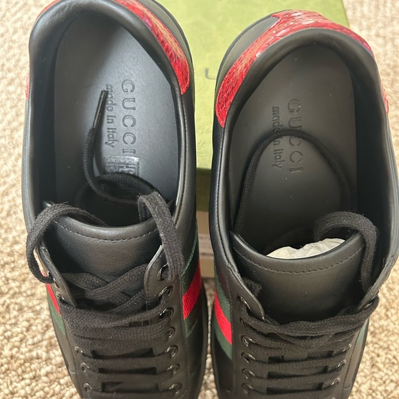 Gucci sneakers - Picture 3 of 15